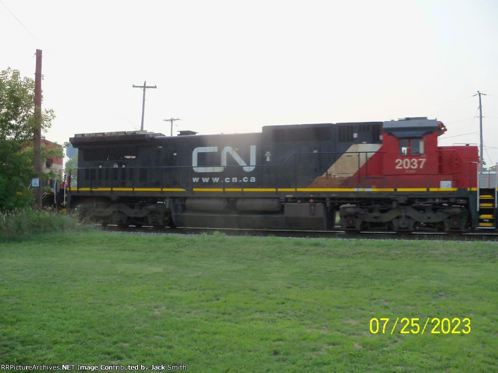 CN 2037